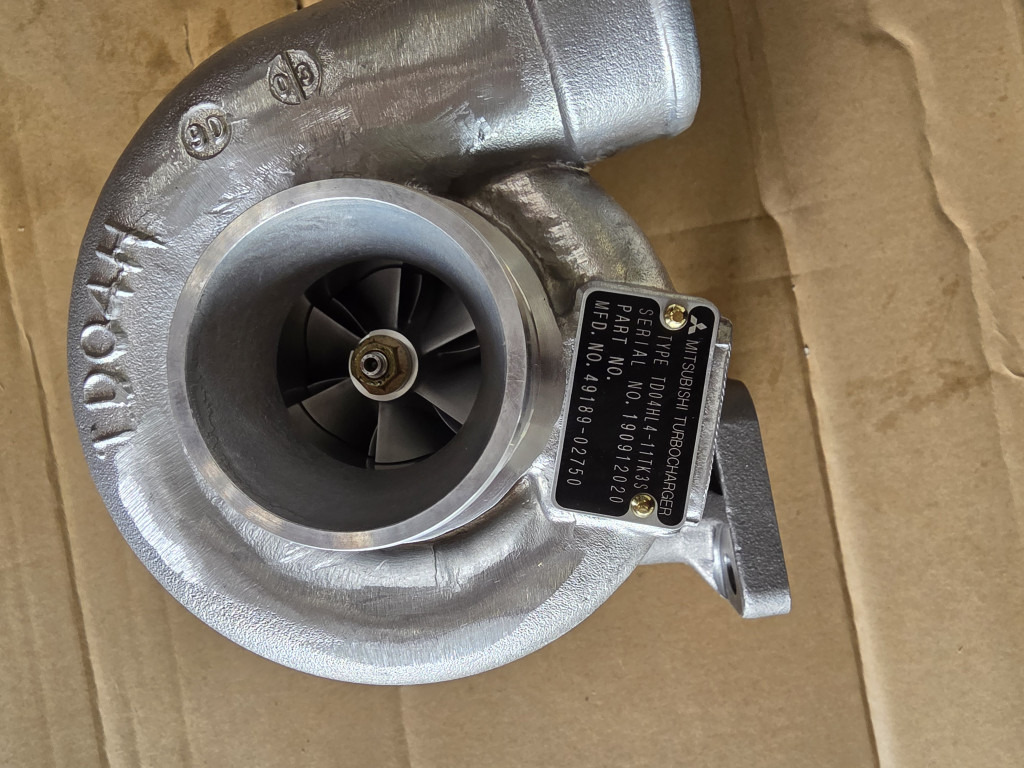 New Holland va4918902750 - Turbolader voor Bouwmachine: afbeelding 1 New Holland va4918902750 - Turbolader voor Bouwmachine: afbeelding 1