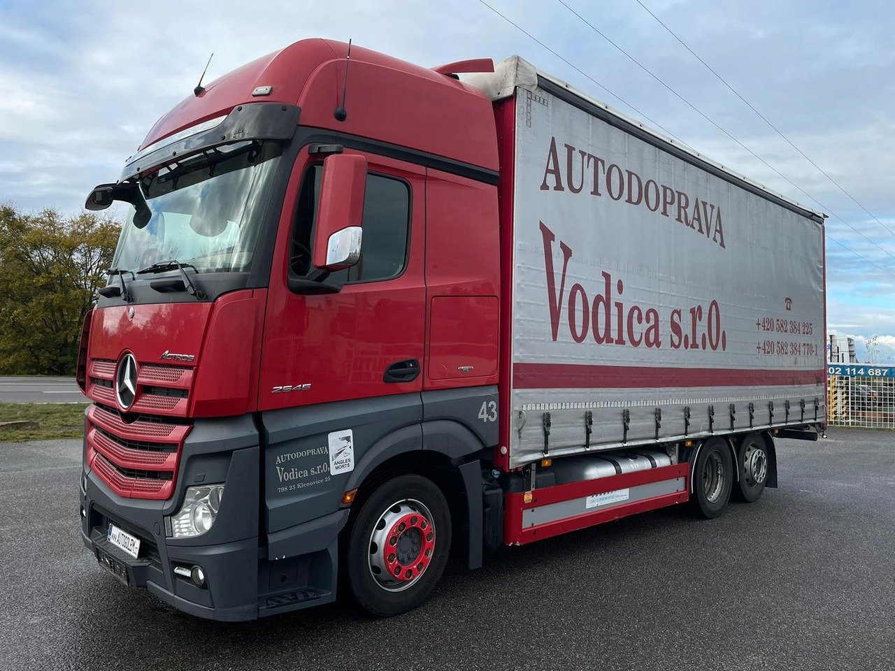 Mercedes-Benz Actros 2545 - Schuifzeilen vrachtwagen: afbeelding 1 Mercedes-Benz Actros 2545 - Schuifzeilen vrachtwagen: afbeelding 1