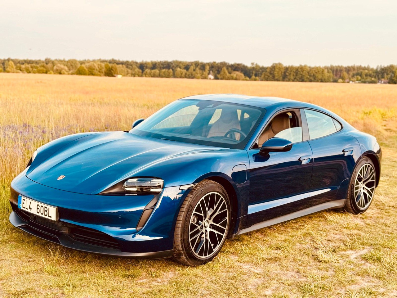 Porsche Taycan CR - Personenwagen: afbeelding 1 Porsche Taycan CR - Personenwagen: afbeelding 1