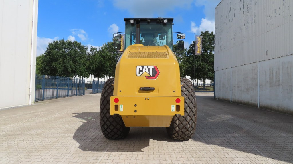 Caterpillar CS66B - Schapenpootwals/ Grondverdichter: afbeelding 3 Caterpillar CS66B - Schapenpootwals/ Grondverdichter: afbeelding 3