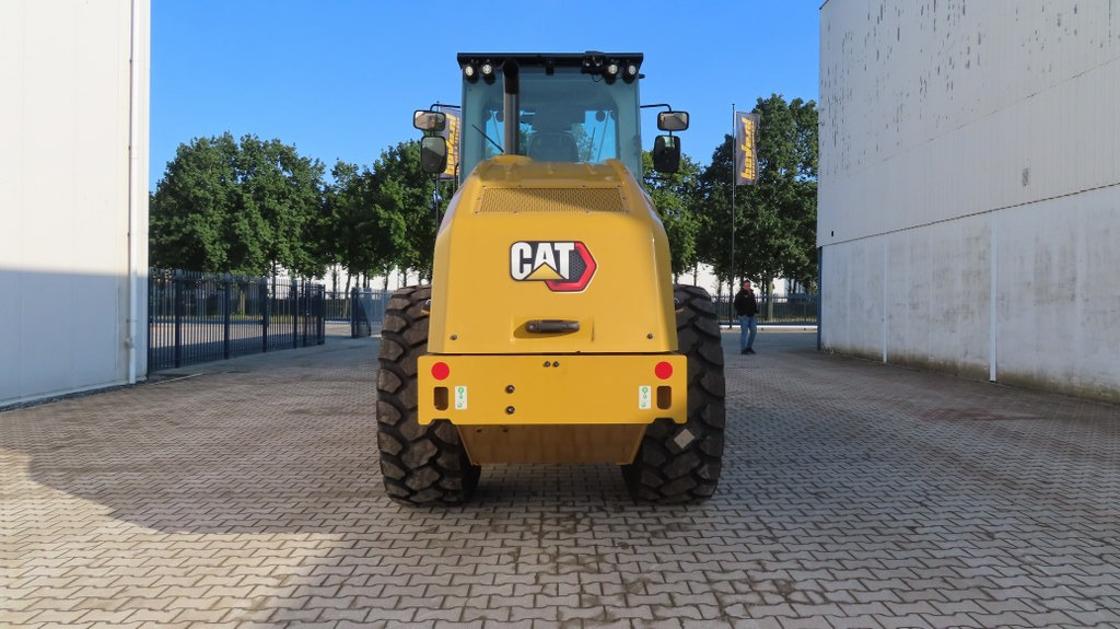 Caterpillar CS74B - Schapenpootwals/ Grondverdichter: afbeelding 3 Caterpillar CS74B - Schapenpootwals/ Grondverdichter: afbeelding 3