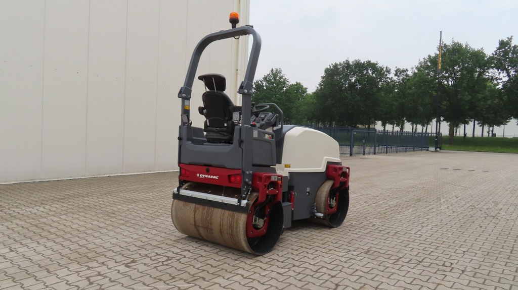 Dynapac CC1200 VI - Asfaltwals: afbeelding 2 Dynapac CC1200 VI - Asfaltwals: afbeelding 2