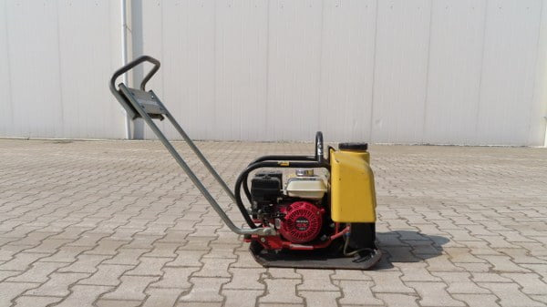 Dynapac LF 70 - Trilplaat: afbeelding 1 Dynapac LF 70 - Trilplaat: afbeelding 1