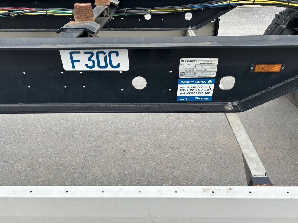 Krone 2 Achswechselfahrgestell, Typ: MAXI AZW 18 eL3B7 - Containertransporter/ Wissellaadbak aanhangwagen: afbeelding 3 Krone 2 Achswechselfahrgestell, Typ: MAXI AZW 18 eL3B7 - Containertransporter/ Wissellaadbak aanhangwagen: afbeelding 3