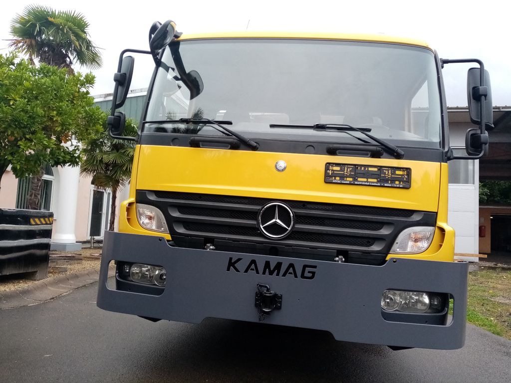 Mercedes-Benz Kamag/ Wiesel/ WBH/FUKB3341/ mit Garantie - Containertransporter/ Wissellaadbak vrachtwagen: afbeelding 1 Mercedes-Benz Kamag/ Wiesel/ WBH/FUKB3341/ mit Garantie - Containertransporter/ Wissellaadbak vrachtwagen: afbeelding 1