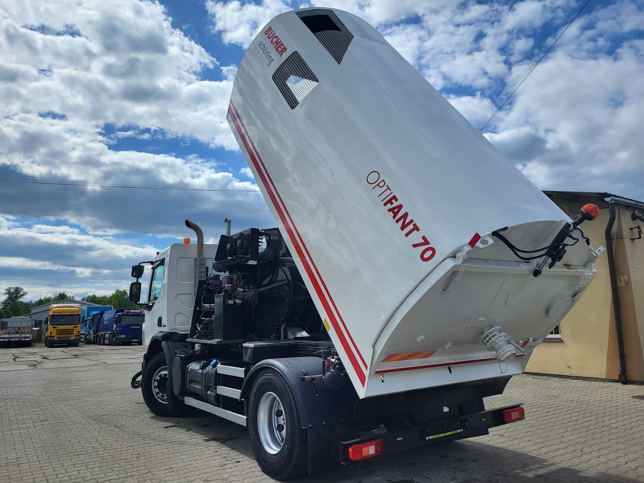 Volvo FE 320 two engines - Veegwagen: afbeelding 2 Volvo FE 320 two engines - Veegwagen: afbeelding 2