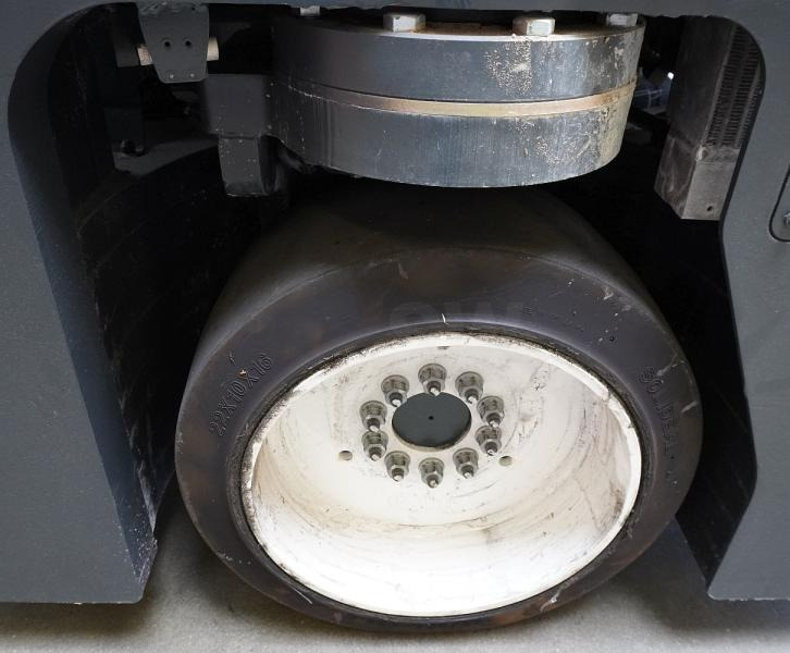 Combilift CB2500LPG - 4-weg zijlader: afbeelding 5 Combilift CB2500LPG - 4-weg zijlader: afbeelding 5