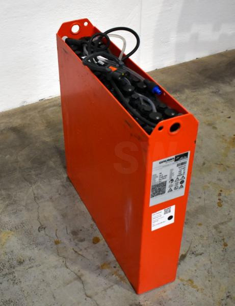 GRUMA 24 Volt 2 PzB 200 Ah - Batterij voor Intern transport: afbeelding 1 GRUMA 24 Volt 2 PzB 200 Ah - Batterij voor Intern transport: afbeelding 1
