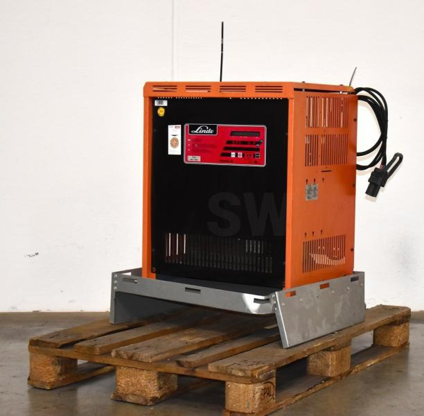 INDUSTRIE AUTOMATION intronic B puls D 48V/90A - Batterij: afbeelding 1 INDUSTRIE AUTOMATION intronic B puls D 48V/90A - Batterij: afbeelding 1