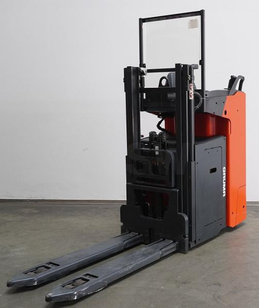 Linde D 12 S 1164 - Stapelaar: afbeelding 2 Linde D 12 S 1164 - Stapelaar: afbeelding 2