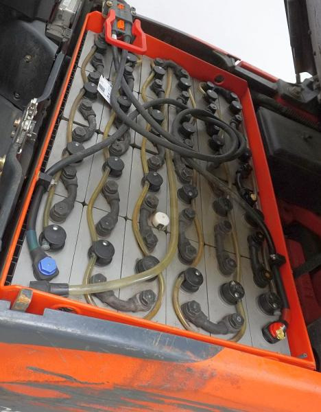 Linde E 14 EVO 386-02 - Elektrische heftruck: afbeelding 5 Linde E 14 EVO 386-02 - Elektrische heftruck: afbeelding 5