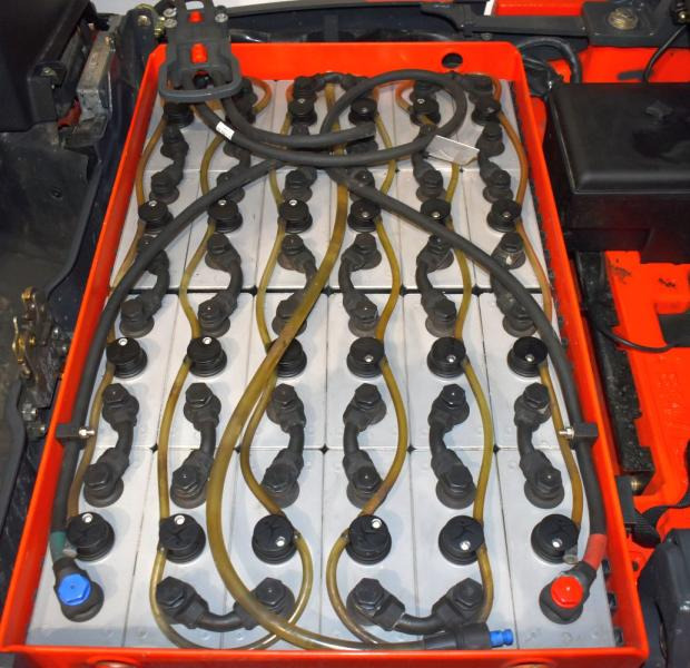 Linde E 14 EVO 386-02 - Elektrische heftruck: afbeelding 5 Linde E 14 EVO 386-02 - Elektrische heftruck: afbeelding 5