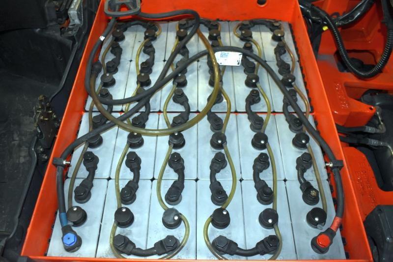 Linde E 18 PH EVO 386-02 - Elektrische heftruck: afbeelding 5 Linde E 18 PH EVO 386-02 - Elektrische heftruck: afbeelding 5