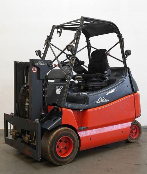 Linde E 30/600 336-02 - Elektrische heftruck: afbeelding 1 Linde E 30/600 336-02 - Elektrische heftruck: afbeelding 1