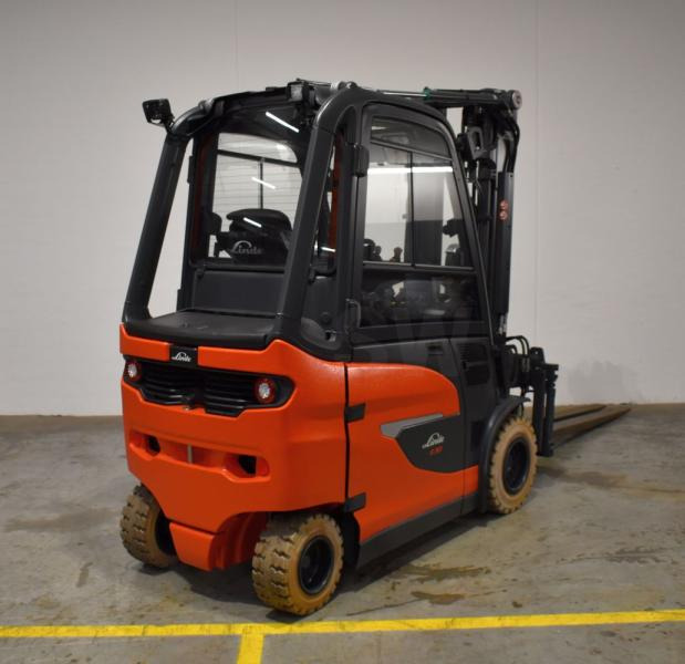 Linde E 30/600 H 1252 - Elektrische heftruck: afbeelding 2 Linde E 30/600 H 1252 - Elektrische heftruck: afbeelding 2
