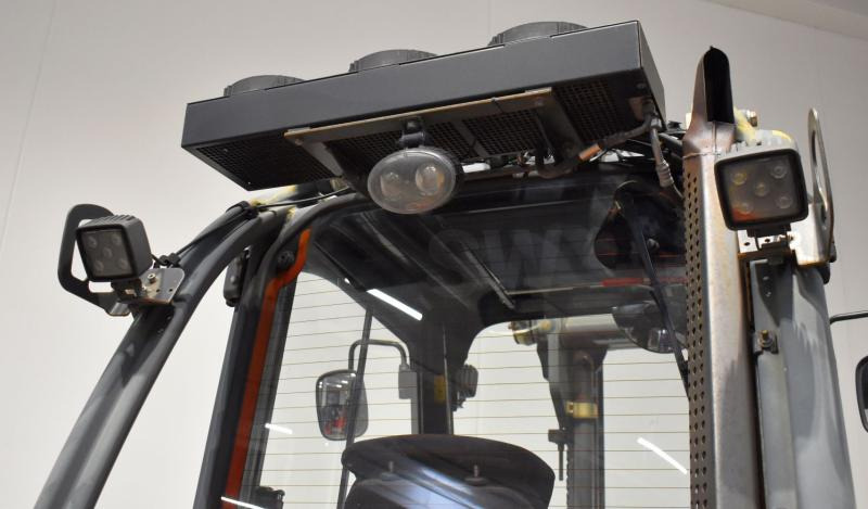 Linde H 25 T/600 EVO 393-02 - LPG heftruck: afbeelding 5 Linde H 25 T/600 EVO 393-02 - LPG heftruck: afbeelding 5