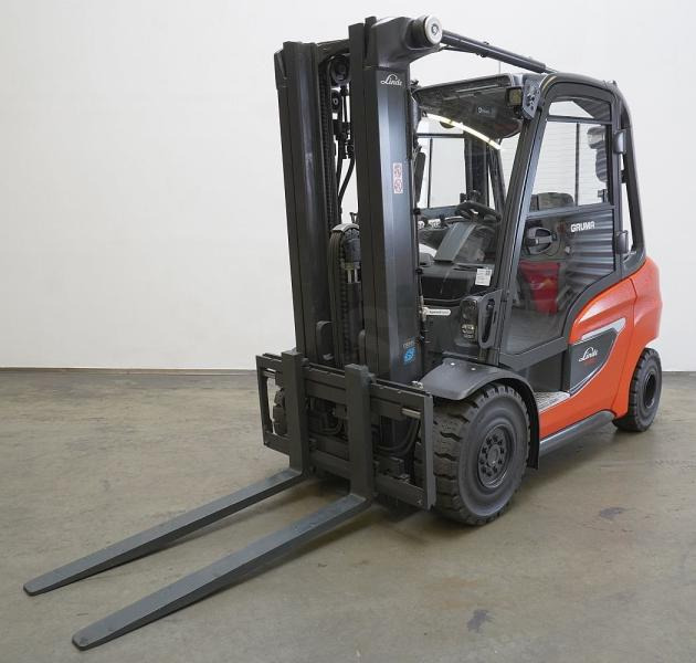 Linde H 30 D 1202 - Diesel heftruck: afbeelding 1 Linde H 30 D 1202 - Diesel heftruck: afbeelding 1