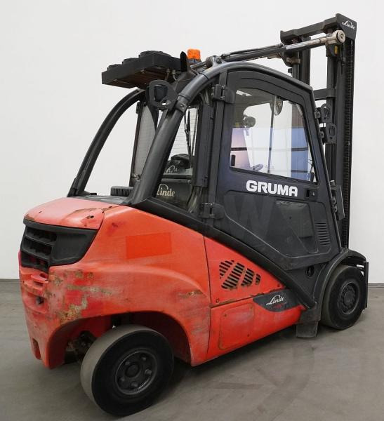Linde H 30 D (3A) EVO 393-02 - Diesel heftruck: afbeelding 2 Linde H 30 D (3A) EVO 393-02 - Diesel heftruck: afbeelding 2