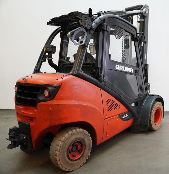Linde H 30 D (3B) EVO 393-02 - Diesel heftruck: afbeelding 2 Linde H 30 D (3B) EVO 393-02 - Diesel heftruck: afbeelding 2
