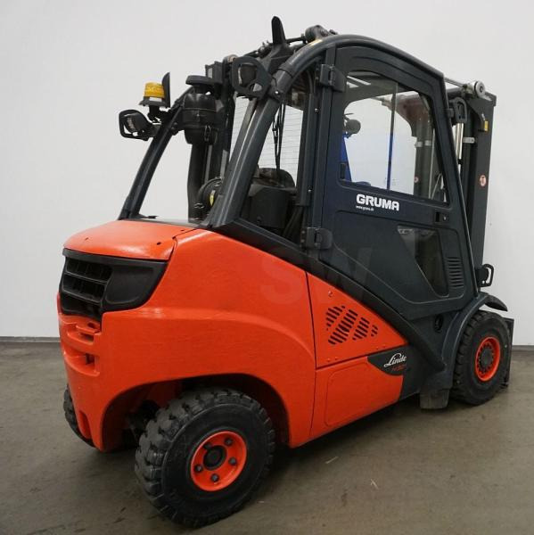 Linde H 30 D (3B) EVO 393-02 - Diesel heftruck: afbeelding 2 Linde H 30 D (3B) EVO 393-02 - Diesel heftruck: afbeelding 2