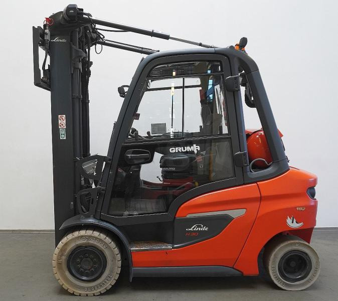 Linde H 30 T 1202 - LPG heftruck: afbeelding 4 Linde H 30 T 1202 - LPG heftruck: afbeelding 4