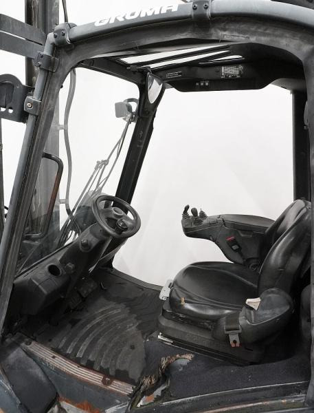 Linde H 35 D (3A) EVO 393-02 - Diesel heftruck: afbeelding 3 Linde H 35 D (3A) EVO 393-02 - Diesel heftruck: afbeelding 3