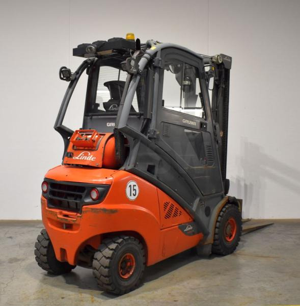 Linde H 35 T EVO 393-02 - LPG heftruck: afbeelding 2 Linde H 35 T EVO 393-02 - LPG heftruck: afbeelding 2