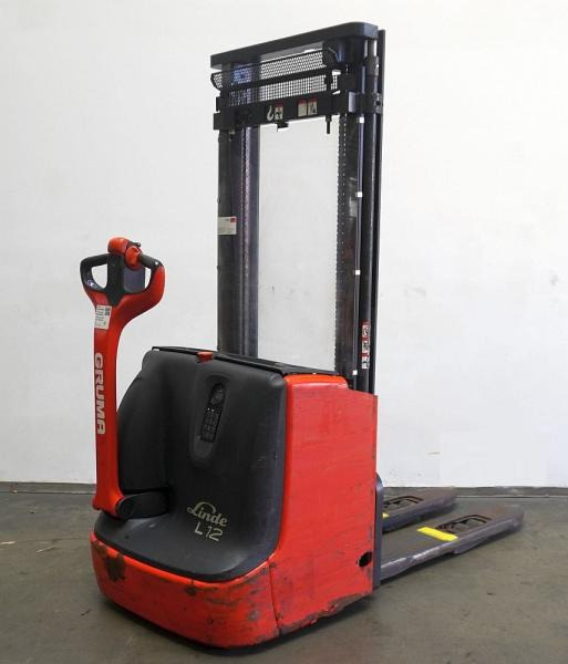 Linde L 12 i 1172 - Stapelaar: afbeelding 1 Linde L 12 i 1172 - Stapelaar: afbeelding 1