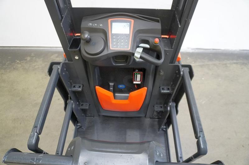 Linde V 10-02 5212-02 - Orderverzameltruck: afbeelding 3 Linde V 10-02 5212-02 - Orderverzameltruck: afbeelding 3