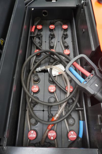 Linde V 10-02 5212-02 - Orderverzameltruck: afbeelding 5 Linde V 10-02 5212-02 - Orderverzameltruck: afbeelding 5