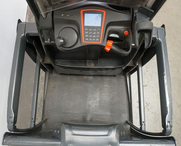 Linde V 48 5213 - Orderverzameltruck: afbeelding 3 Linde V 48 5213 - Orderverzameltruck: afbeelding 3