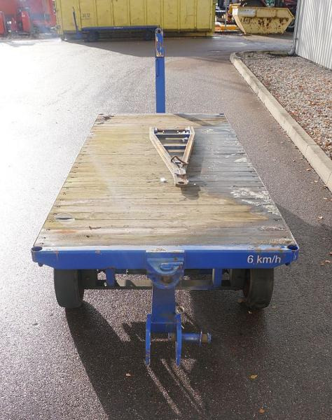 Mafi 1060 / 4t - Open/ Plateau aanhangwagen: afbeelding 3 Mafi 1060 / 4t - Open/ Plateau aanhangwagen: afbeelding 3