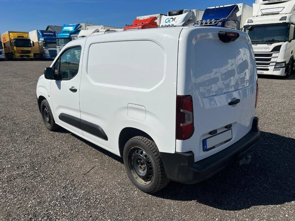 Citroën Berlingo serie 4163 - Kleine bestelwagen: afbeelding 3 Citroën Berlingo serie 4163 - Kleine bestelwagen: afbeelding 3