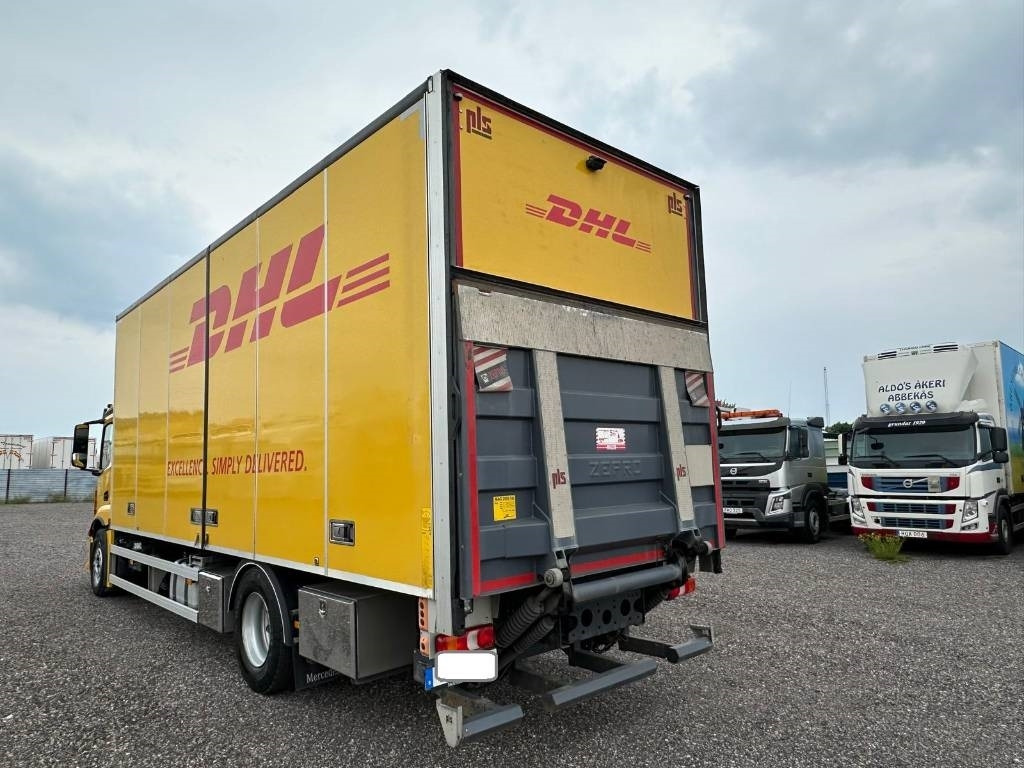 Mercedes-Benz Actros 1831 SERIE NR 2502 - Bakwagen: afbeelding 4 Mercedes-Benz Actros 1831 SERIE NR 2502 - Bakwagen: afbeelding 4