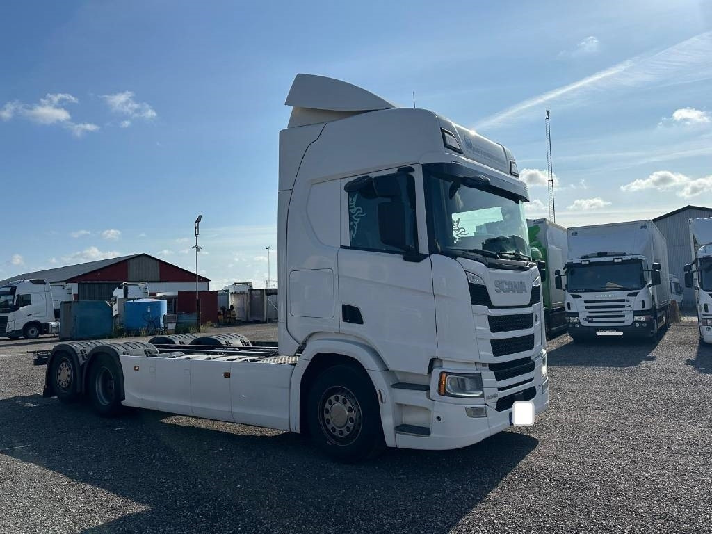 Scania R540B6X2*4NB serie 0187 - Chassis vrachtwagen: afbeelding 2 Scania R540B6X2*4NB serie 0187 - Chassis vrachtwagen: afbeelding 2