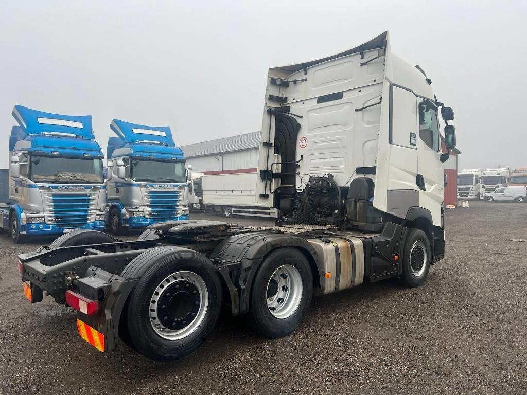 Renault T530 6x2 serie 0153 Nybes - Trekker: afbeelding 3 Renault T530 6x2 serie 0153 Nybes - Trekker: afbeelding 3