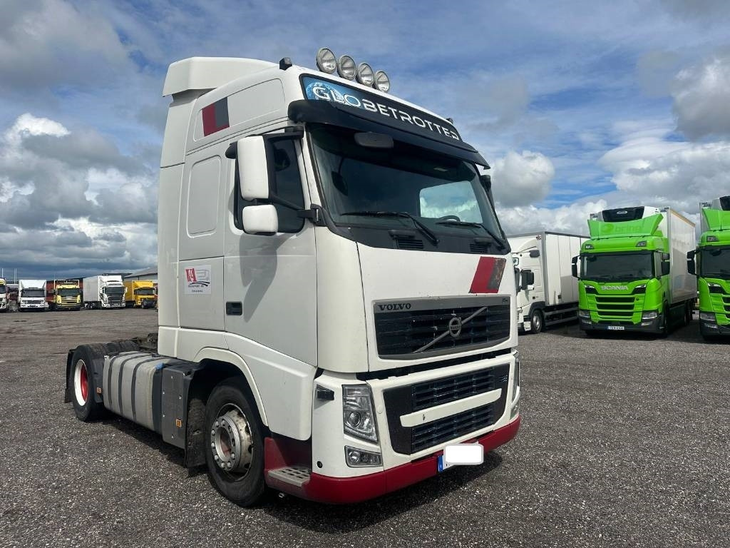 Volvo FH-440 4X2 Serie 3053 - Trekker: afbeelding 2 Volvo FH-440 4X2 Serie 3053 - Trekker: afbeelding 2