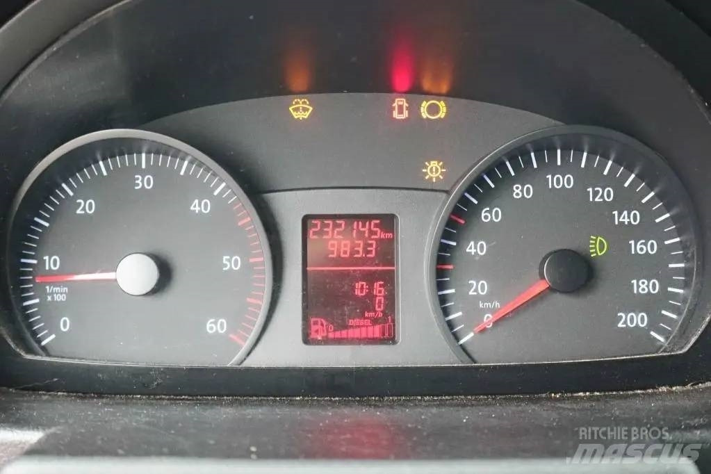 Volkswagen CRAFTER 35 SKÅP MR Serie 2830 - Gesloten bestelwagen: afbeelding 5 Volkswagen CRAFTER 35 SKÅP MR Serie 2830 - Gesloten bestelwagen: afbeelding 5