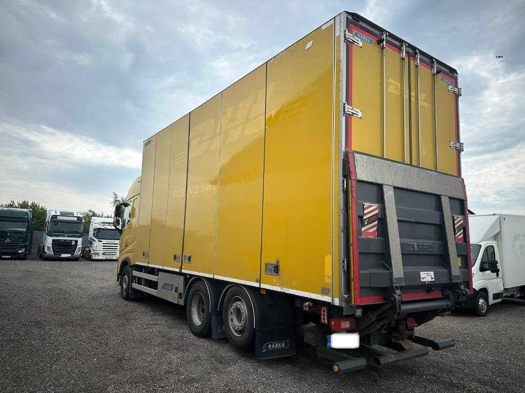 Volvo FH 6*2 Serie 4621 - Bakwagen: afbeelding 4 Volvo FH 6*2 Serie 4621 - Bakwagen: afbeelding 4