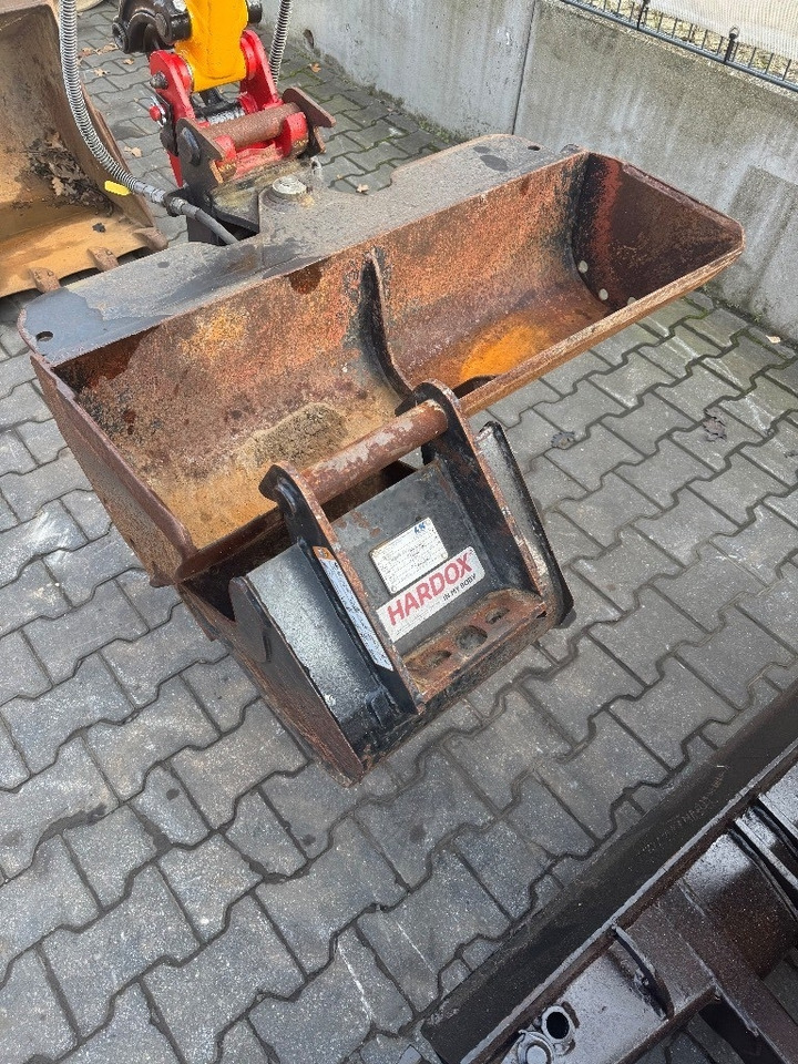 JCB 8018 - Minigraafmachine: afbeelding 4 JCB 8018 - Minigraafmachine: afbeelding 4