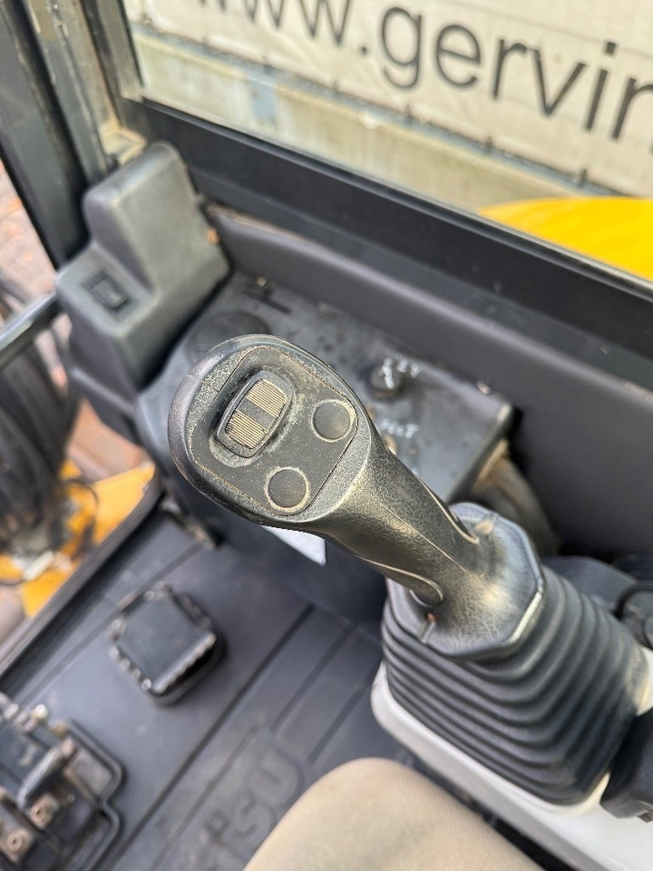 Leasing Komatsu PC 26 MR-3  Komatsu PC 26 MR-3: afbeelding 9