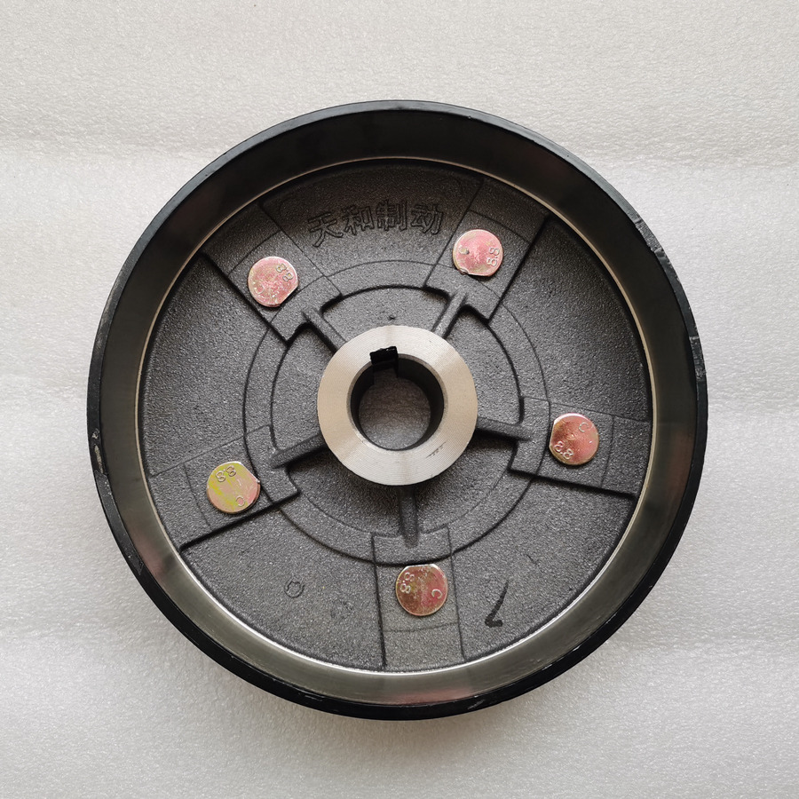 Qingdao Promising Brake Drum for AGT KRW23 Wheel Loader - Remtrommels voor Wiellader: afbeelding 2 Qingdao Promising Brake Drum for AGT KRW23 Wheel Loader - Remtrommels voor Wiellader: afbeelding 2