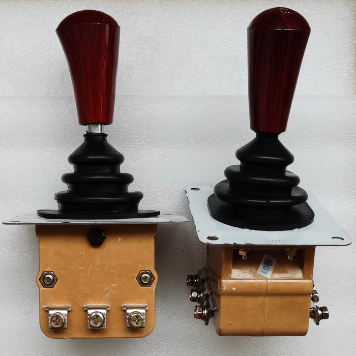 Qingdao Promising FLAND EL45 Electric Wheel Loader Forward Reverse Toggle Switch - Versnellingspook voor Wiellader: afbeelding 1 Qingdao Promising FLAND EL45 Electric Wheel Loader Forward Reverse Toggle Switch - Versnellingspook voor Wiellader: afbeelding 1