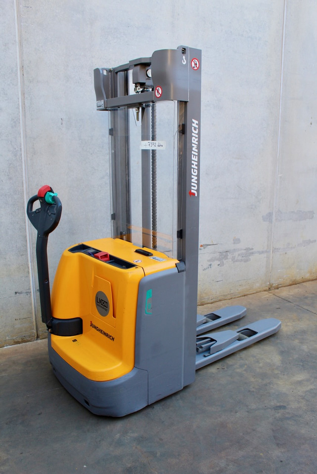 Jungheinrich EJC 212 320 ZT LI-ION - Stapelaar: afbeelding 3 Jungheinrich EJC 212 320 ZT LI-ION - Stapelaar: afbeelding 3
