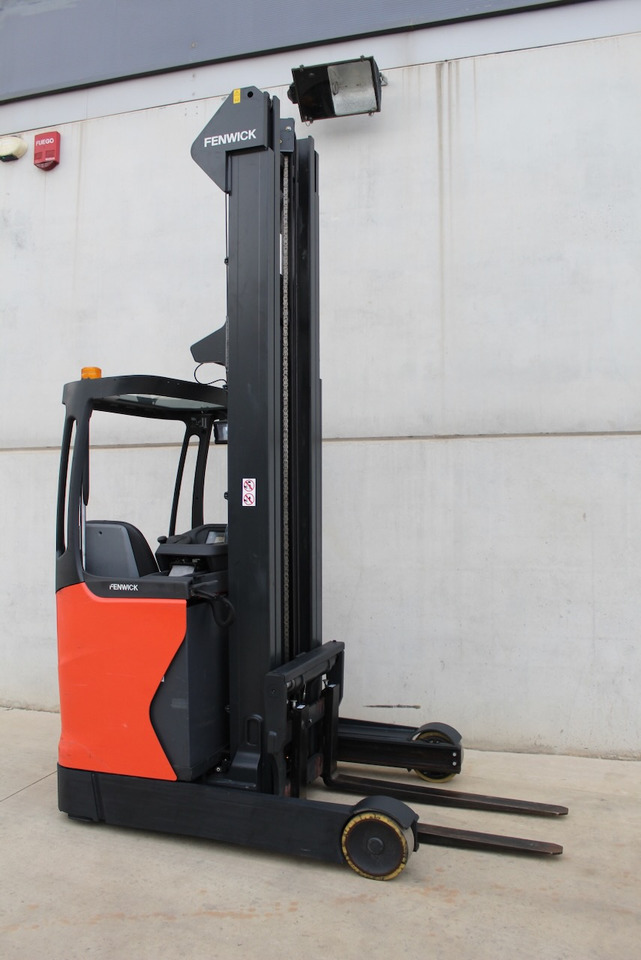 Linde R16-01 - Reach truck: afbeelding 1 Linde R16-01 - Reach truck: afbeelding 1