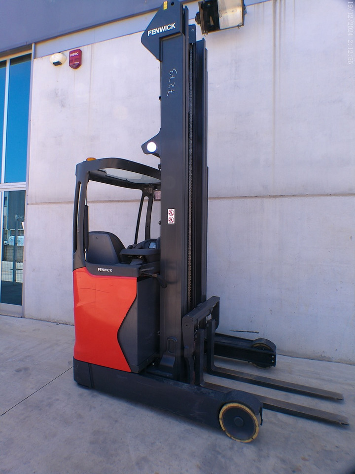 Linde R16-01 - Reach truck: afbeelding 1 Linde R16-01 - Reach truck: afbeelding 1