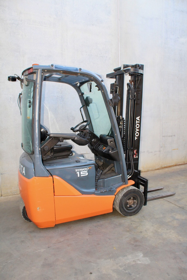 Toyota 8FBE15T - Elektrische heftruck: afbeelding 2 Toyota 8FBE15T - Elektrische heftruck: afbeelding 2