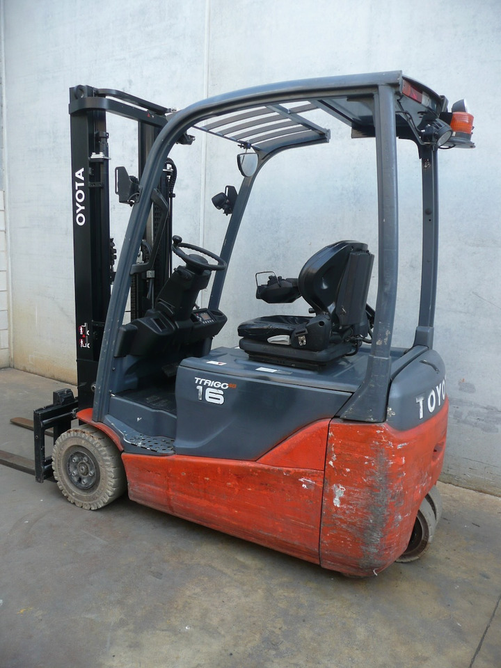 Toyota 8FBE16T - Elektrische heftruck: afbeelding 4 Toyota 8FBE16T - Elektrische heftruck: afbeelding 4