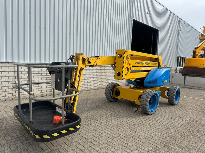 Niftylift HR 17 Hybride 4x4 - Knikarmhoogwerker: afbeelding 5 Niftylift HR 17 Hybride 4x4 - Knikarmhoogwerker: afbeelding 5