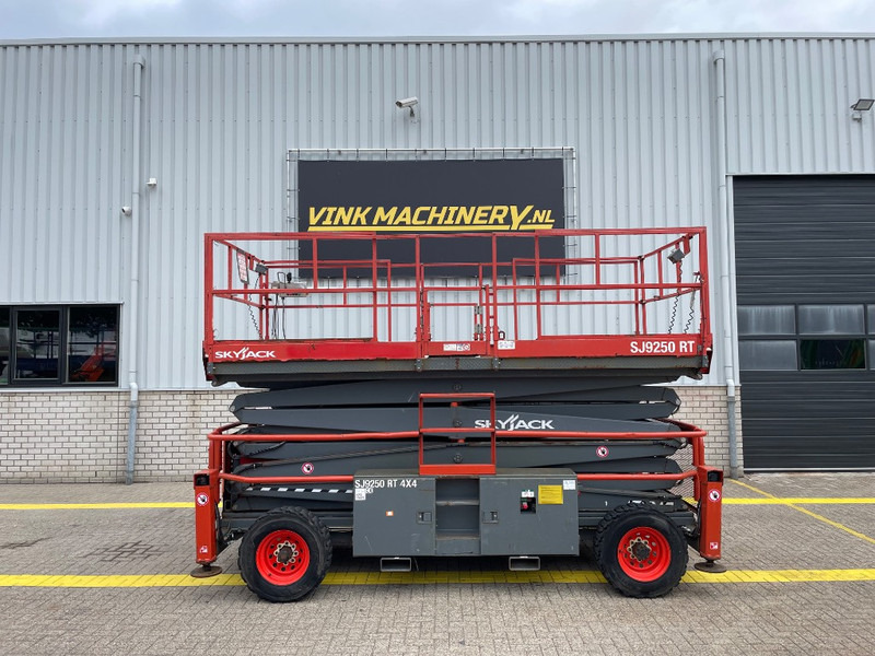 Skyjack SJ 9250 RT - Schaarlift: afbeelding 1 Skyjack SJ 9250 RT - Schaarlift: afbeelding 1